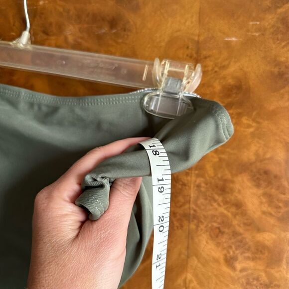 Green bikini set - NWOT - Picture 4 of 9